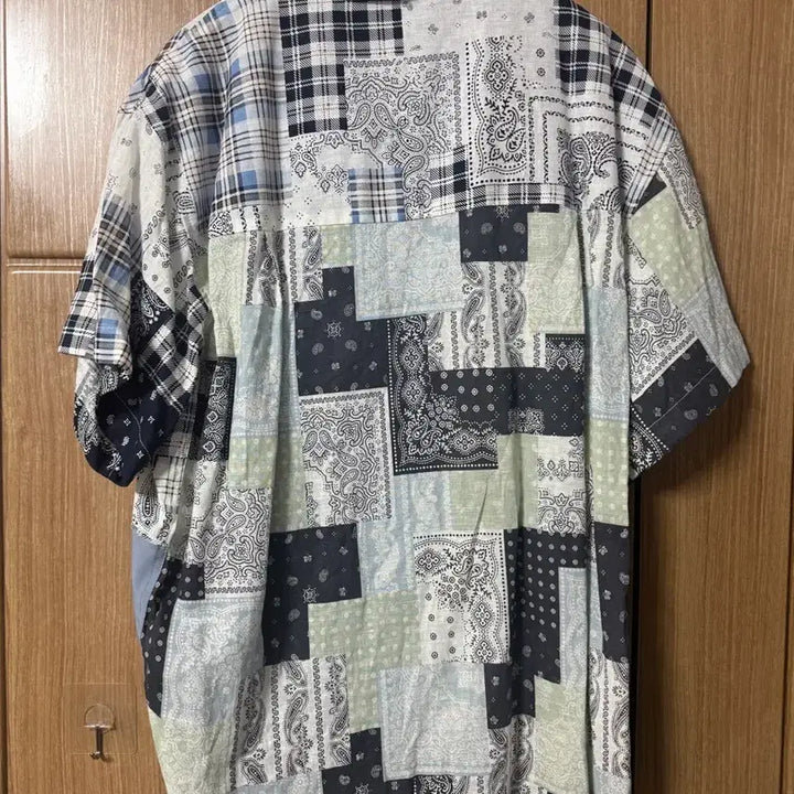 [BUNJANG] Ordinary People Patchwork Shirt / ordinarypeople 패치워크 셔츠
