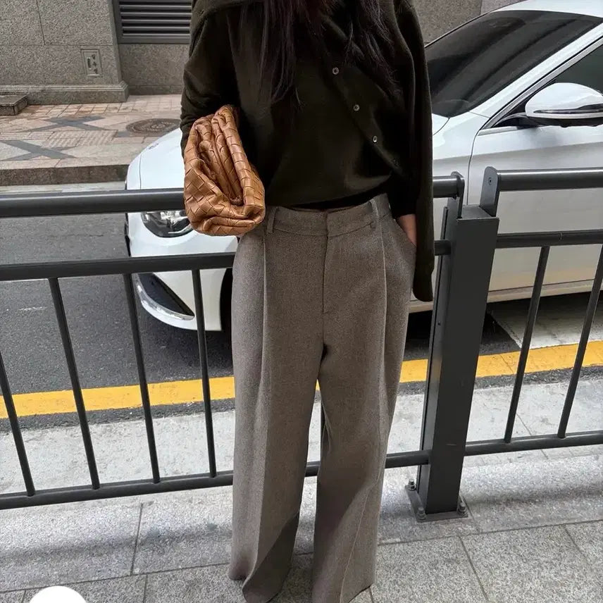 [BUNJANG] SUAMAR Sono Cashmere Round Knit Deep Khaki / 수아마르 니트! 얼바닉30 더바넷 에토스 아모멘토 낫띵리튼 쿠에른 리본빛