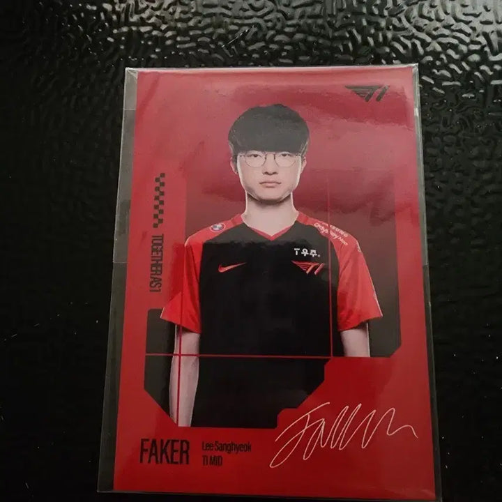 [BUNJANG] T1 Faker 2022 Birthday Photocard / T1 페이커 Faker 2022 생일 포토카드