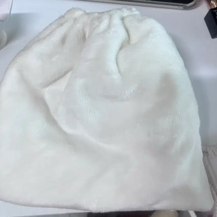 [BUNJANG] Bunny Nyeong Mini Pouch / 버니녕 미니 파우치