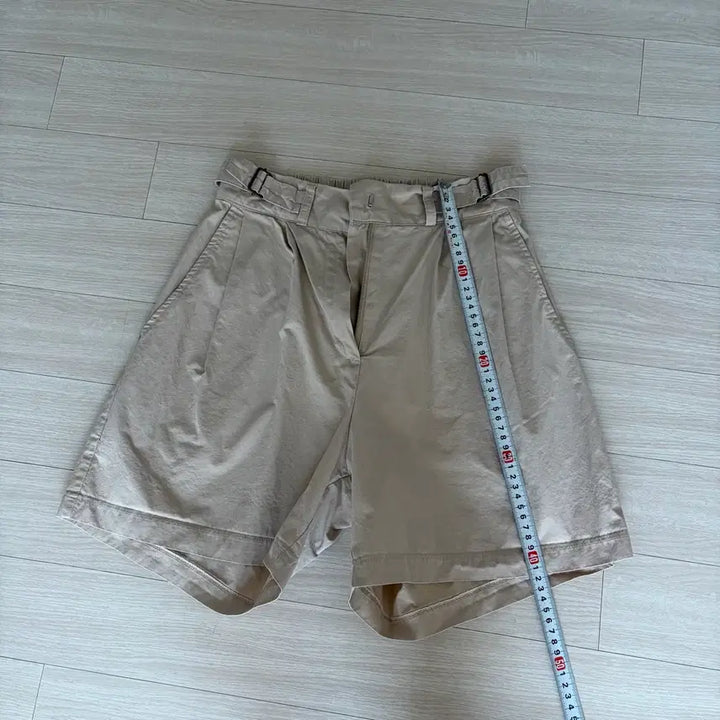 [BUNJANG] Nanningu Beige Belted Shorts / 난닝구 베이지 벨트 반바지