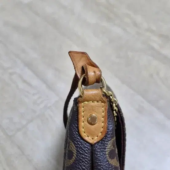 [SOLD OUT] 루이비통페이보릿mm