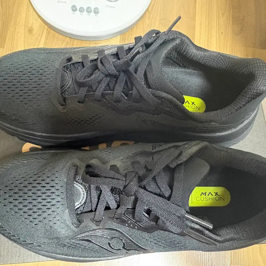 [BUNJANG] Saucony Guide 19 Wide Running Shoes / 써코니 가이드19 와이드 러닝화 저렴하게 판매
