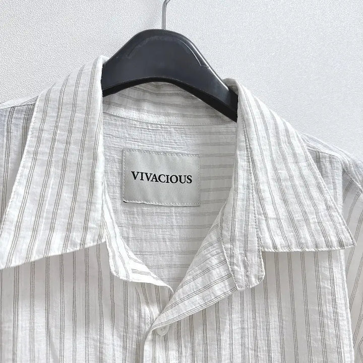 [BUNJANG] Vivacious Striped Tencel Shirt / 비바셔스 스트라이프 텐셀 셔츠