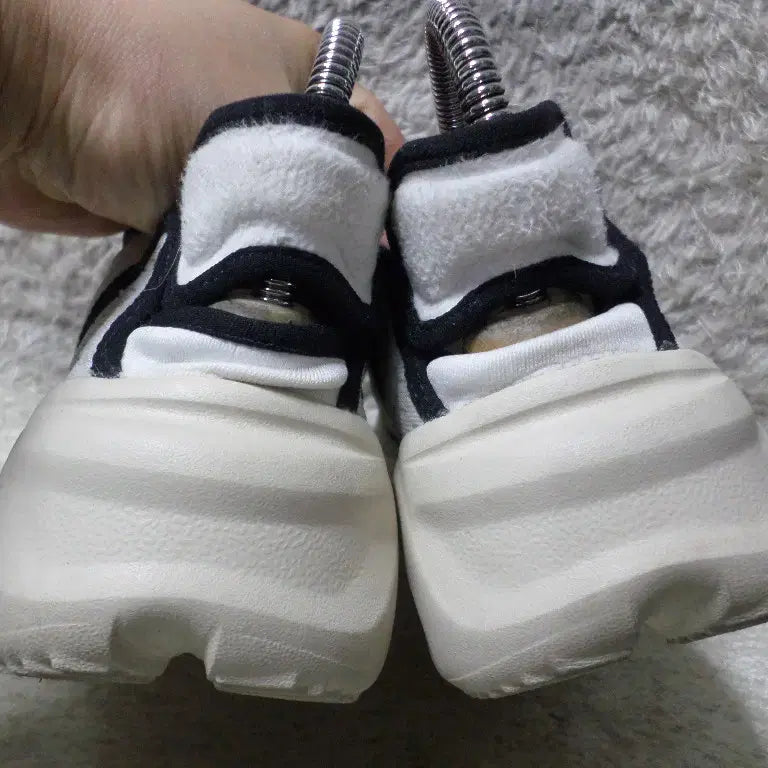 [BUNJANG] Nike Aqua Rift Summit White Sneakers / 후루룩구제 235 나이키 아쿠아 리프트 써밋 화이트 운동화260505