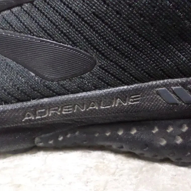 [BUNJANG] Brooks Adrenaline 20 Running Shoes / 후루룩구제 280 브룩스 아드레날린20 런닝화 블랙 운동화260505