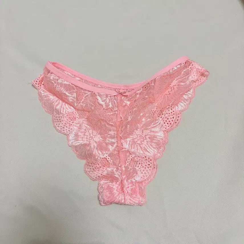 [SOLD OUT] 핑크 레이스 팬티 (중고)