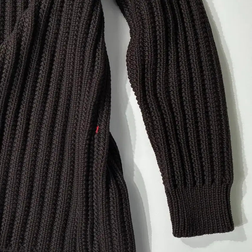 [BUNJANG] CASEY CASEY Crew Neck Open Rib Sweater M / CASEY CASEY 케이시 케이시 크루넥 오픈립 스웨터 브라운 M사이즈