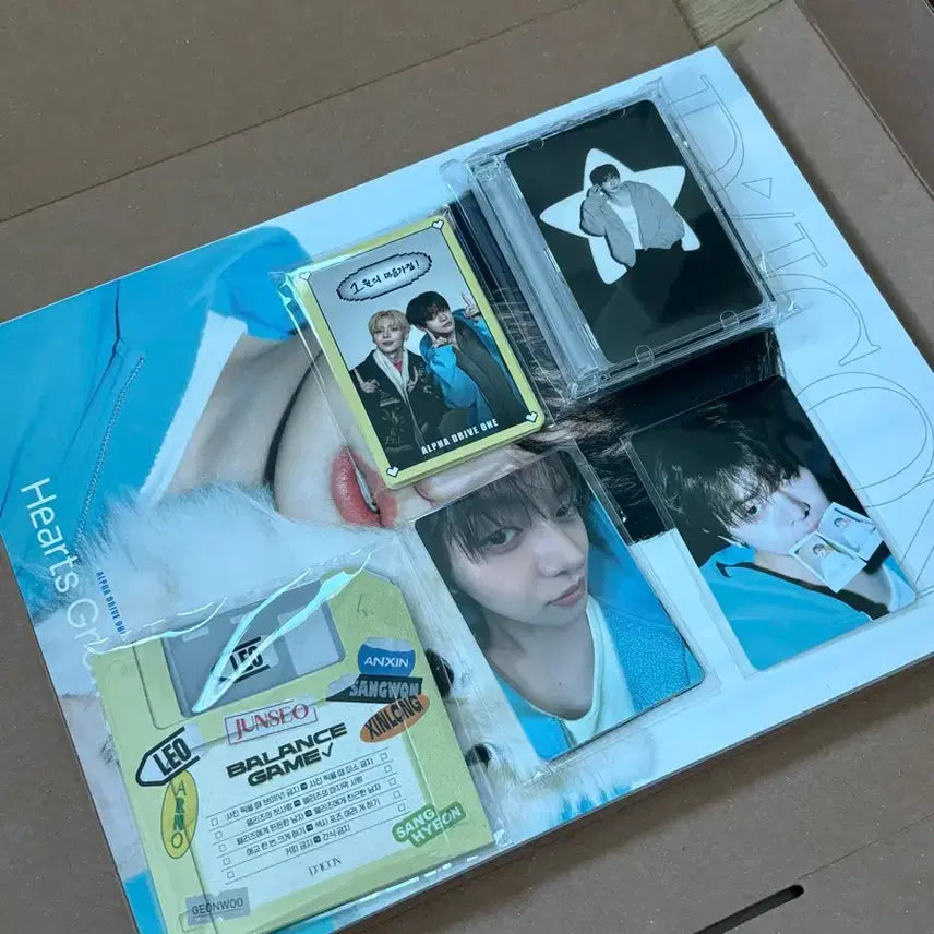 [BUNJANG] DICON Leo A B Bundle Set (Weverse Shop Pre-order POB) / 디아이콘 리오 A B 일괄 (위버스샵 사전예약 특전)