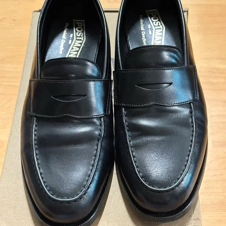 [BUNJANG] Postman Typewriter Black Loafers / 포스트맨 타이프라이터 블랙 로퍼