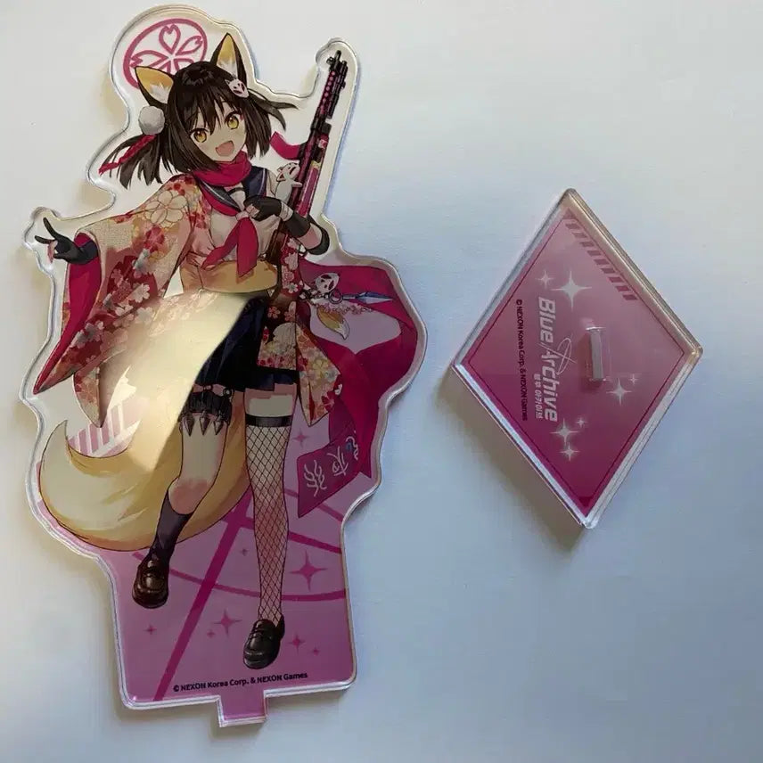 [BUNJANG] Blue Archive Arona &amp; Izuna Acrylic Stand / 블루아카이브 아로나 , 이즈나 아크릴 스탠드 판매합니다
