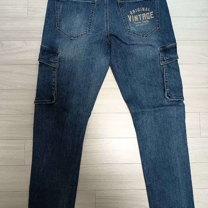 [BUNJANG] Janbangyi Premium Tapered Fit Jeans (Size 34) / 새상품 잠뱅이 프리미엄 청바지(32)