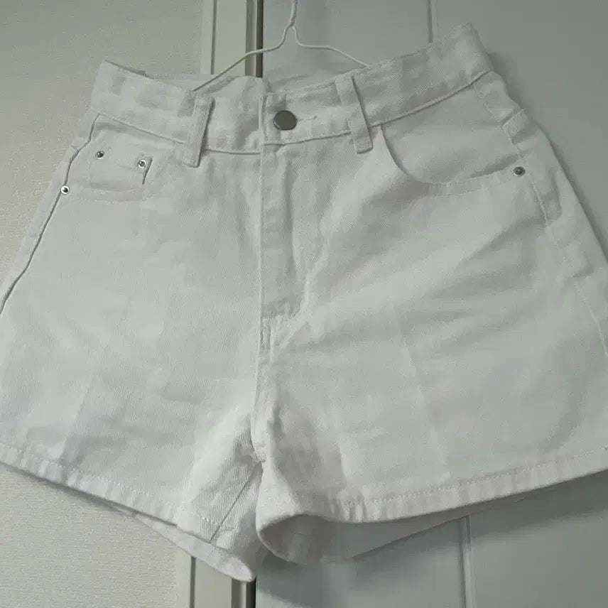 [BUNJANG] White and Blue Denim Shorts / 새상품) 흰청반바지