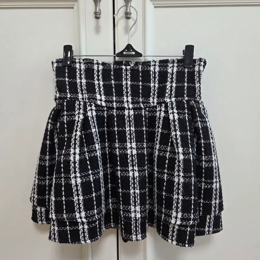 [BUNJANG] Michelle Macaron Tweed Skirt Size S / 미셸마카롱 미각 스커트 트위드 S사이즈