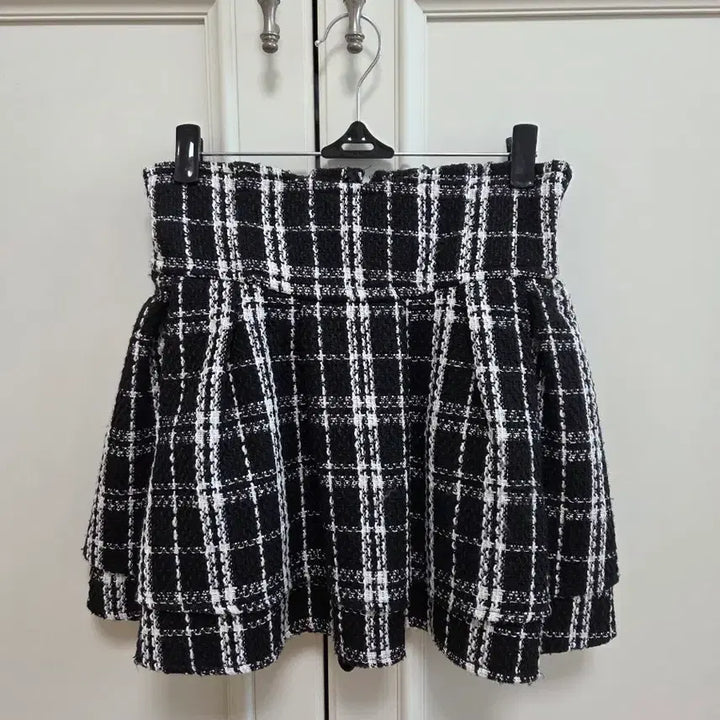 [BUNJANG] Michelle Macaron Tweed Skirt Size S / 미셸마카롱 미각 스커트 트위드 S사이즈