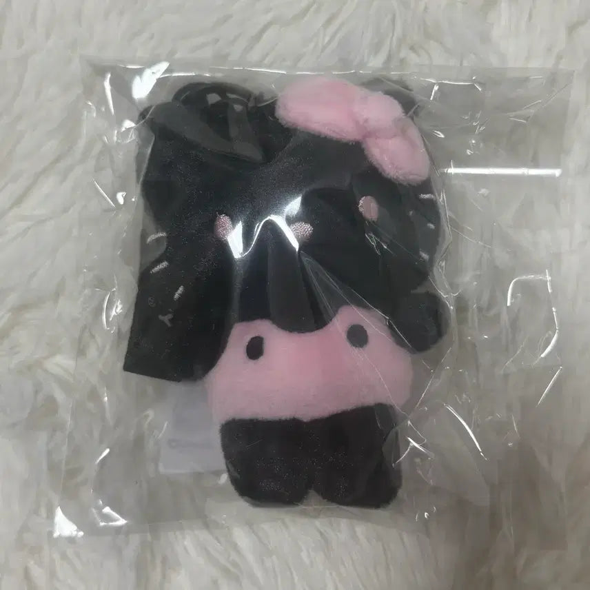 [BUNJANG] WakeMake Hello Kitty Plush Keychain / (새상품) 웨이크메이크 헬로키티 인형 키링
