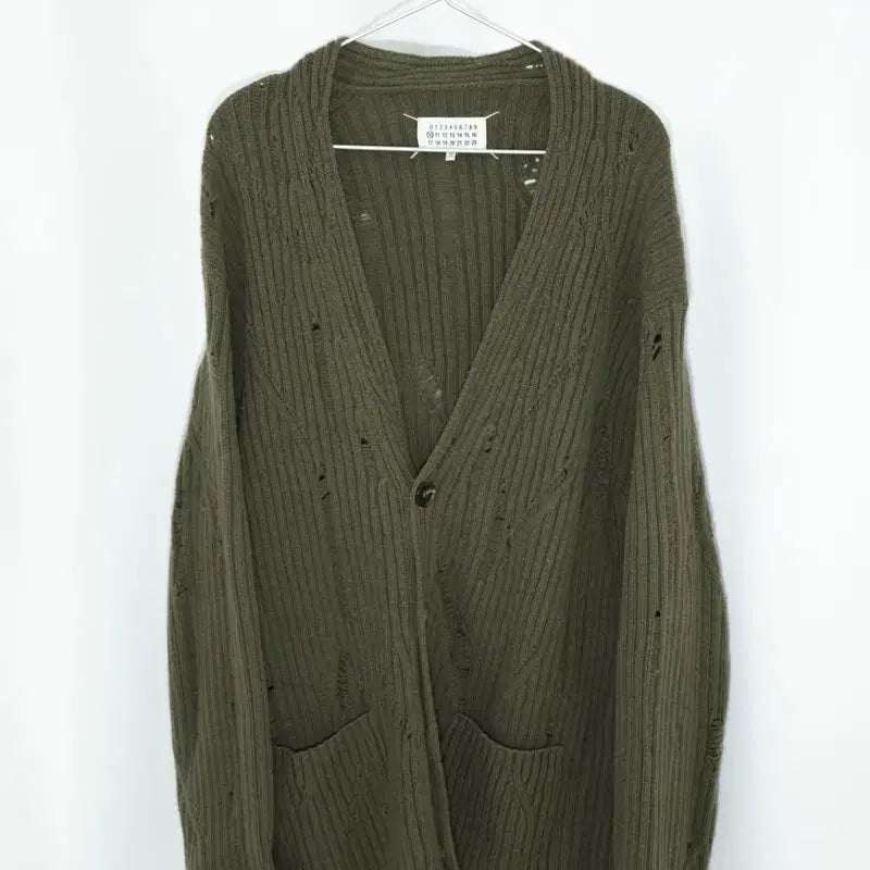 [BUNJANG] Maison Margiela Destroyed Ribbed Cardigan / [M] 메종 마르지엘라 디스트로이드 리브드 가디건