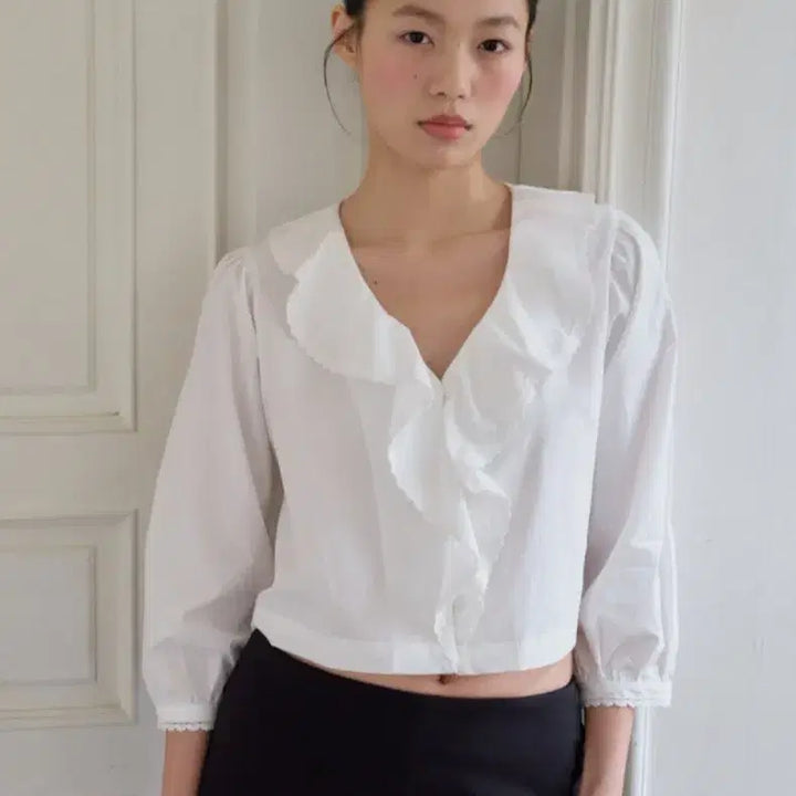 [BUNJANG] Magnet Archive Ruffle Lace Blouse / Magnet Archive - Ruffle Lace Blouse