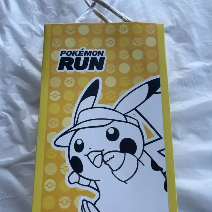 [BUNJANG] Pokemon Run Pikachu Silver Medal Plush / 15 포켓몬런 피카츄 은메달 인형