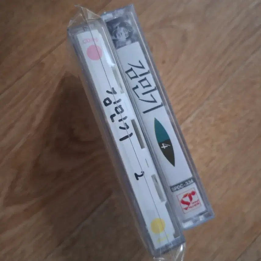 [BUNJANG] Kim Min Ki 2nd &amp; 4th Album Cassette Tape Set / 김민기 카세트 테이프 2/4집