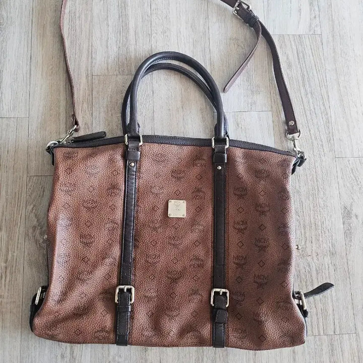 [BUNJANG] MCM Visetos Tote Bag Brown / MCM 비세토스 토트백 브라운