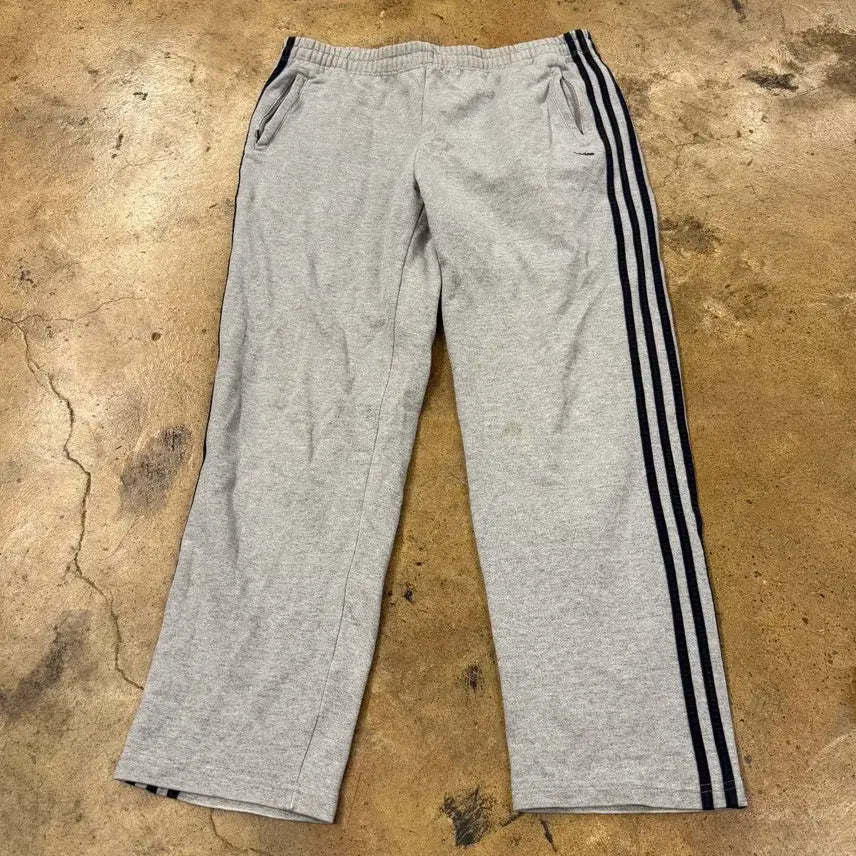 [BUNJANG] Adidas 3-Stripes Training Pants Grey / [정품/85] 아디다스 삼선 트레이닝 바지 회색 회검