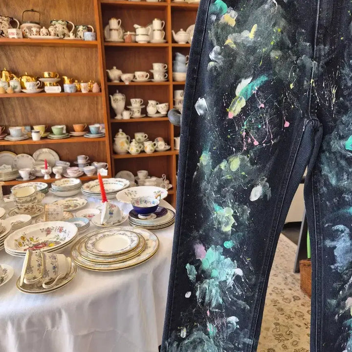 [BUNJANG] Painted Denim Black Jeans / 페인팅 데님 블랙진