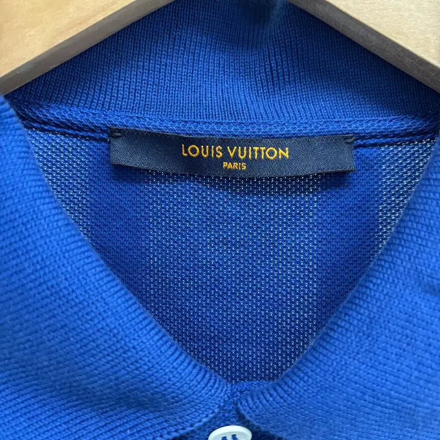 [BUNJANG] Louis Vuitton LV Logo Polo Shirt / [L]루이비통 LV로고 pk 카라티