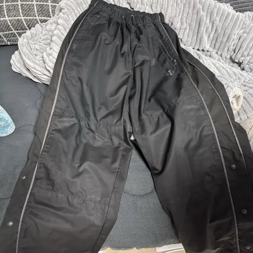 [BUNJANG] Politeru Triple Black Track Pants Size 2 / [2] 폴리테루 트리플 블랙 트랙팬츠
