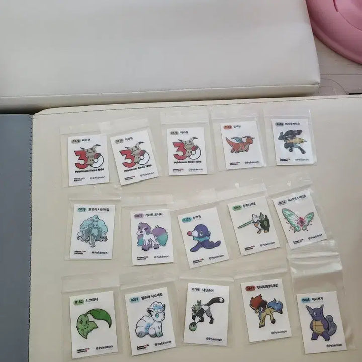[BUNJANG] Pokemon Bread Stickers Collection / 포켓몬 띠부실 컬렉션