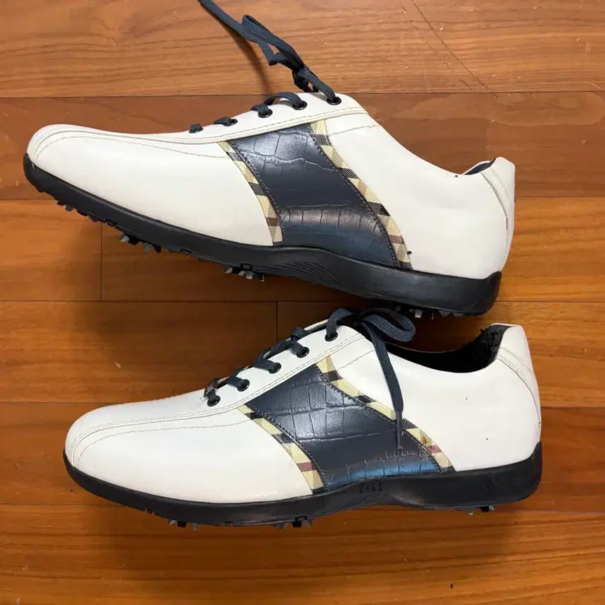 [BUNJANG] Daks Golf Check Spikeless Golf Shoes 275 + Original Case / 닥스 골프 체크 골프화 275 + 정품 케이스 / 실착 1회