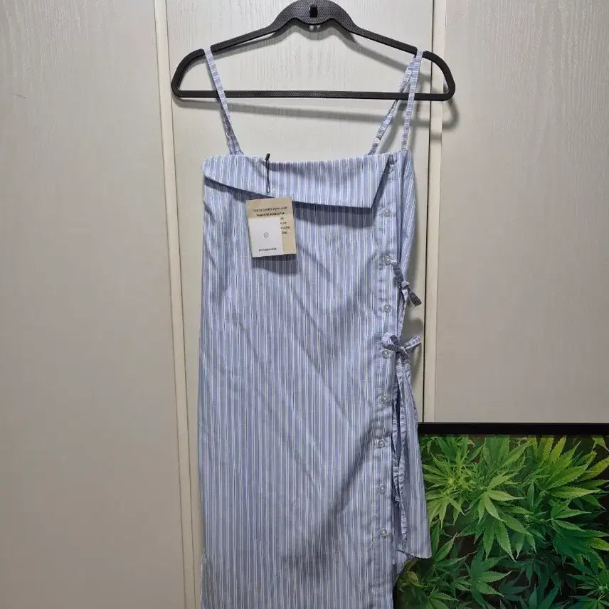 [BUNJANG] Stylenanda Striped Strap Dress / (세일)(새상품)스타일난다 스트라이프 끈 원피스