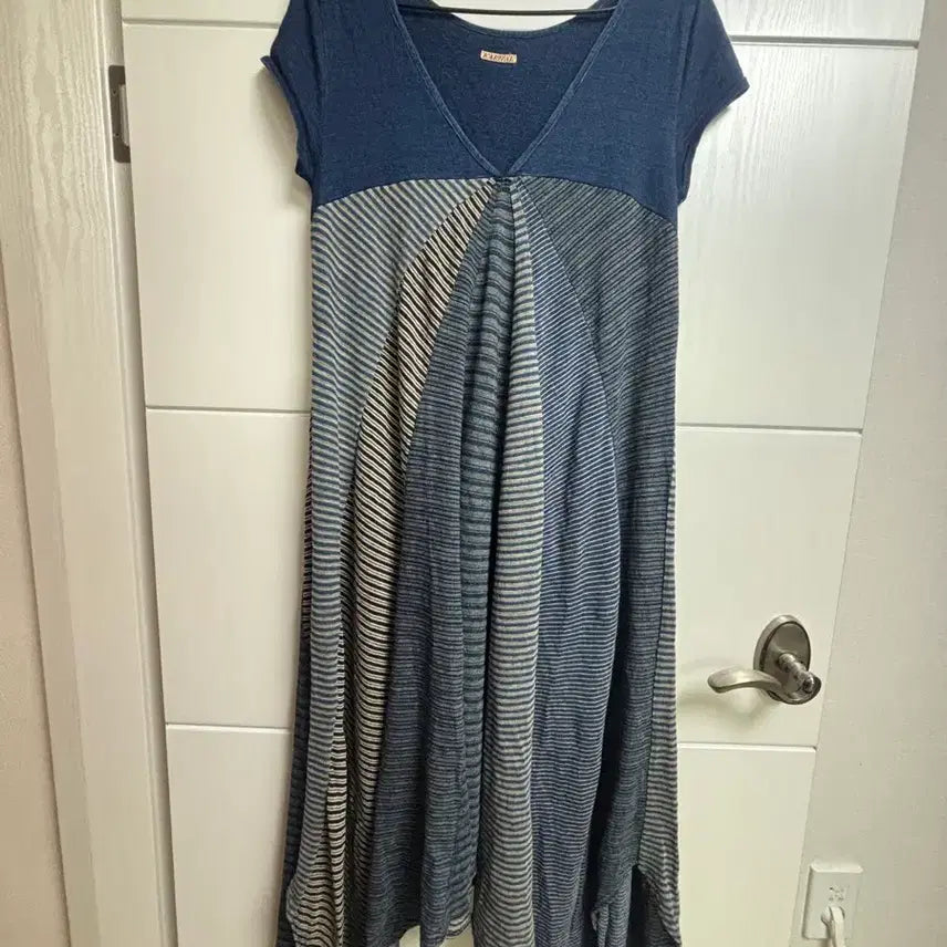 [BUNJANG] KAPITAL Denim Patchwork V-Neck Dress / KAPITAL 캐피탈 데님 패치워크 원피스