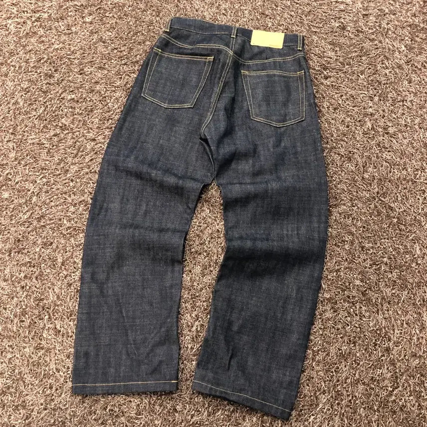 [SOLD OUT] 30 유니폼브릿지 생지 데님 팬츠