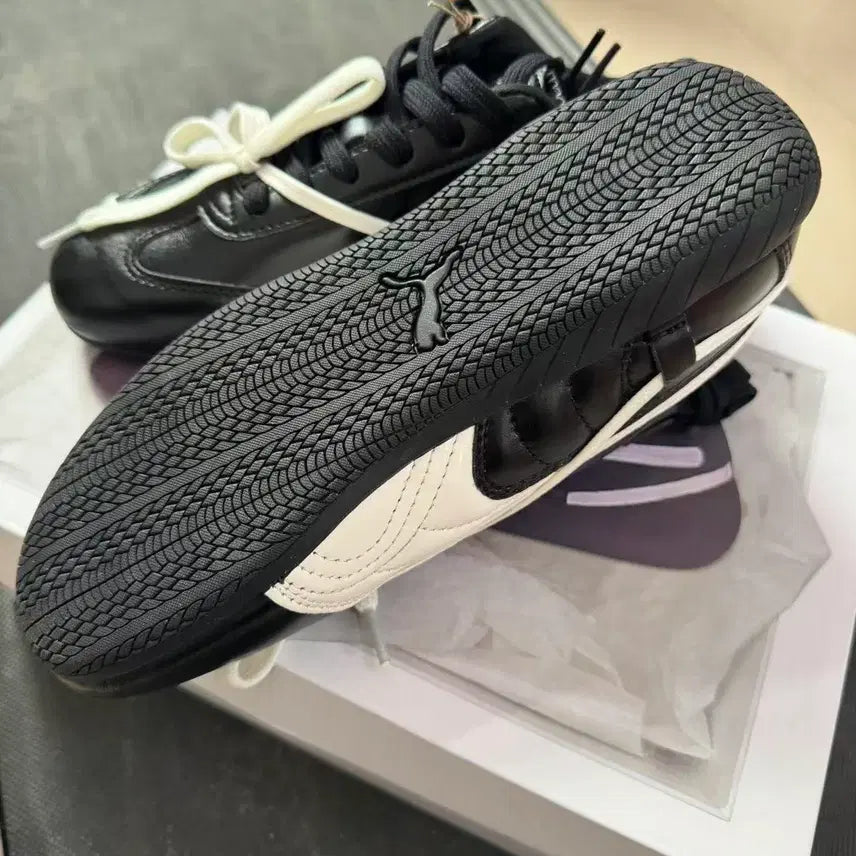 [BUNJANG] Puma x Rosé Speedcat PRM Black Warm White 230mm / 푸마 x 로제 스피드캣 PRM 블랙 웜 화이트 230MM