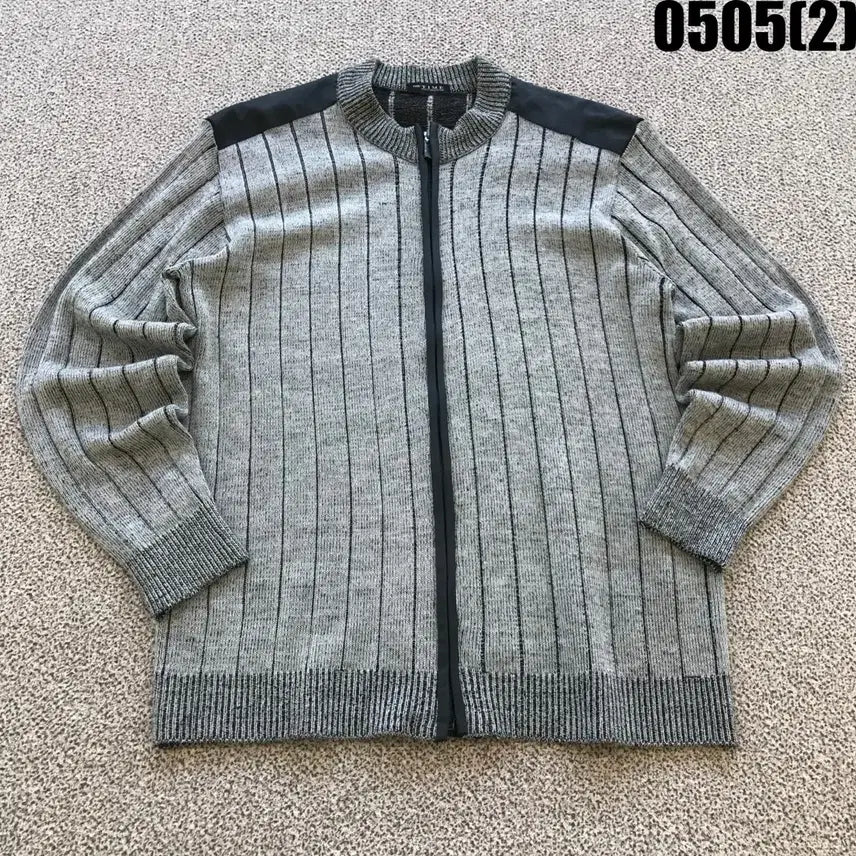 [BUNJANG] TIME Grey Striped Knit Zip-Up Cardigan (M) / TIME 회색 스트라이프 니트 집업 가디건 m