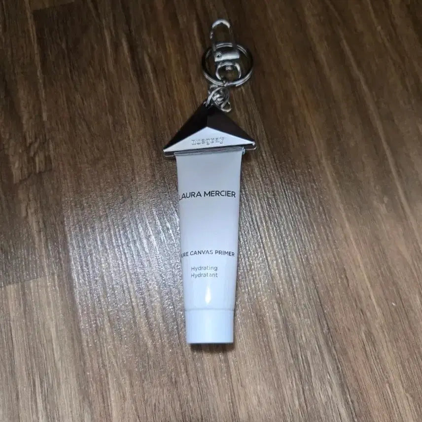 [BUNJANG] Nuegray Triangle Keychain Silver / 누그레이 - 삼각형 키링 [미사용 새상품]