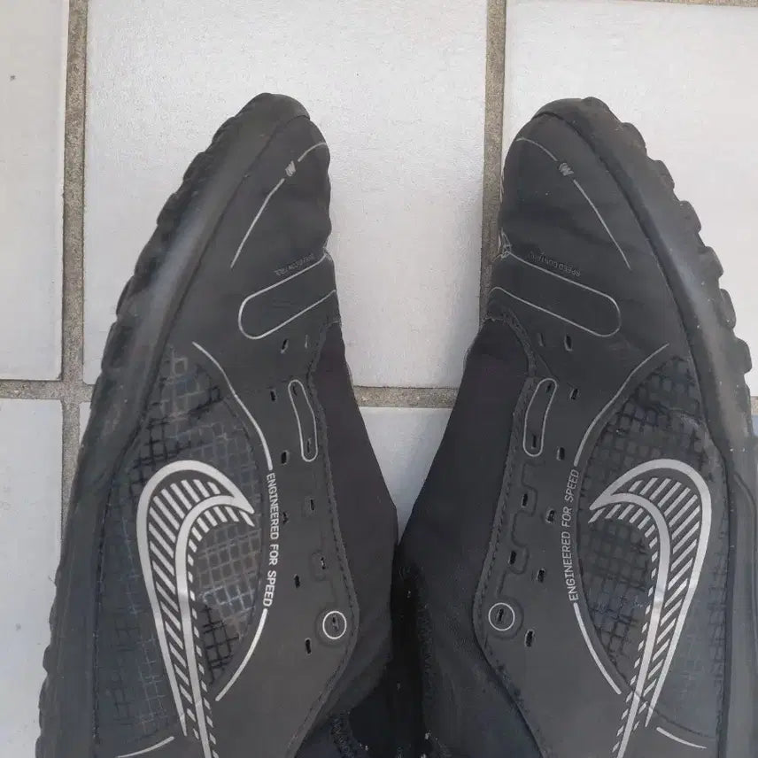 [BUNJANG] Nike Futsal Shoes / 나이키 풋살화