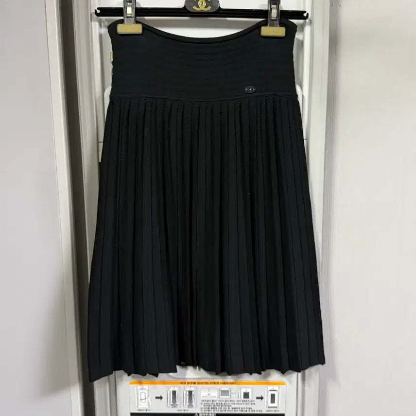 [BUNJANG] Chanel Pleated Skirt / 샤넬 플리츠 스커트