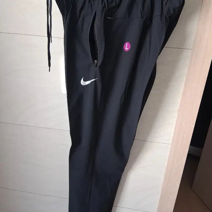 [BUNJANG] Nike Dri-FIT Cooling Training Pants - Black, Size L / 나이키 드라이핏 냉감 팬츠 L 새상품 블랙