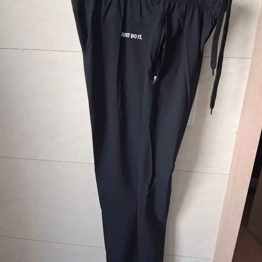 [BUNJANG] Nike Dri-FIT Cooling Training Pants - Black, Size L / 나이키 드라이핏 냉감 팬츠 L 새상품 블랙