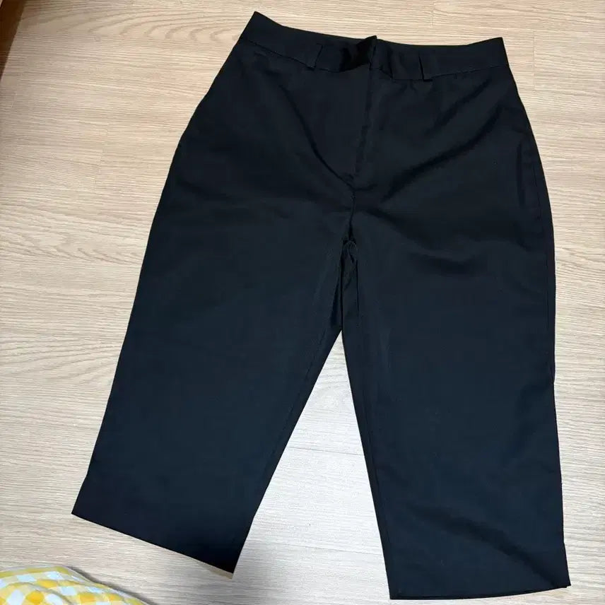 [BUNJANG] 7-Minute Capri Pants / 새상품) 7부 카프리팬츠 M
