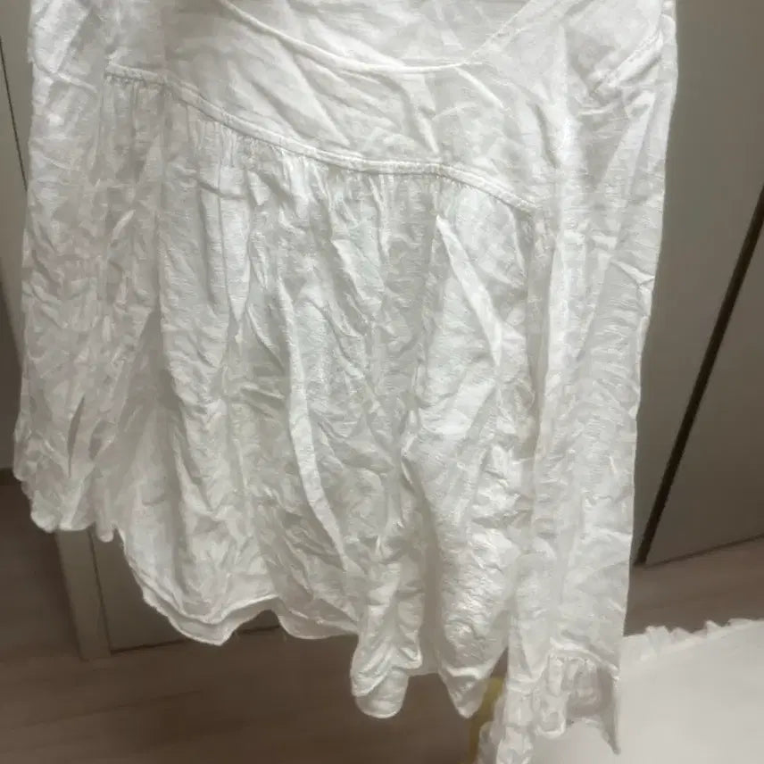[BUNJANG] Square Neck Blouse - White / 스퀘어넥 화이트 블라우스