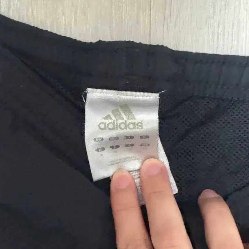 [BUNJANG] Adidas 3-Stripes Training Pants Black / 아디다스 삼선 트레이닝 바지 블랙