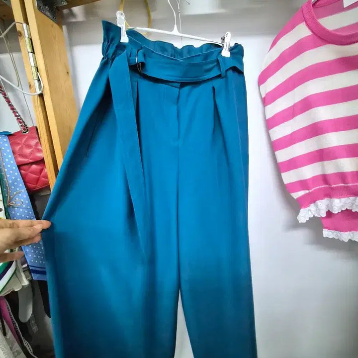 [BUNJANG] The Izzat Chiffon Vented Wide Pants / 더 아이잗 쉬폰 벤티드 와이드팬츠