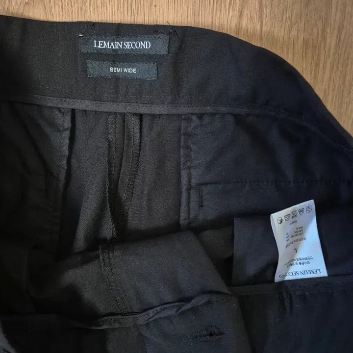 [BUNJANG] Remain Second Semi Wide Fit Slacks / 리메인세컨드 슬랙스 (정장 바지)