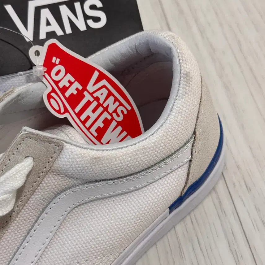[BUNJANG] Vans Old Skool Suede Sneakers White/Beige / (새상품) 반스 올드스쿨 스웨이드 화이트/베이지 240