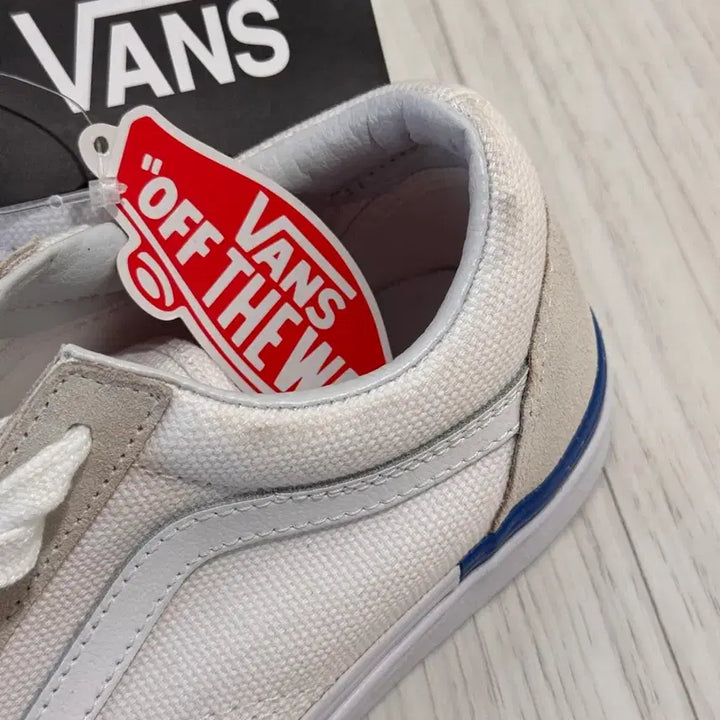 [BUNJANG] Vans Old Skool Suede Sneakers White/Beige / (새상품) 반스 올드스쿨 스웨이드 화이트/베이지 240