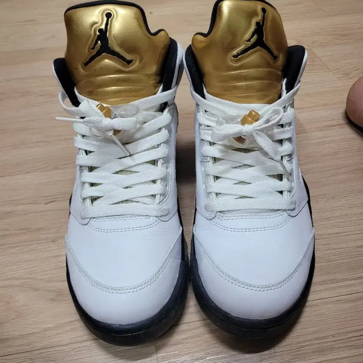 [BUNJANG] Nike Air Jordan 5 White/Gold / 나이키 에어 조던5 화이트/골드 260