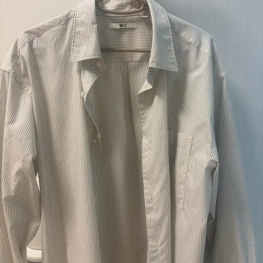 [BUNJANG] Uniqlo C Stripe Shirt - Size M / 유니클로 C 스트라이프 셔츠 M